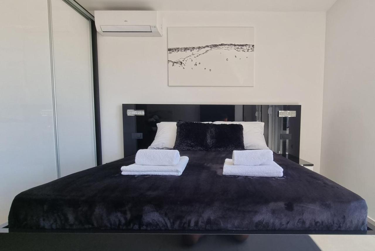 Bartol Luxury Apartments Krk Croatia, With Own Hot Tub - Whirlpool Krk Town Dış mekan fotoğraf