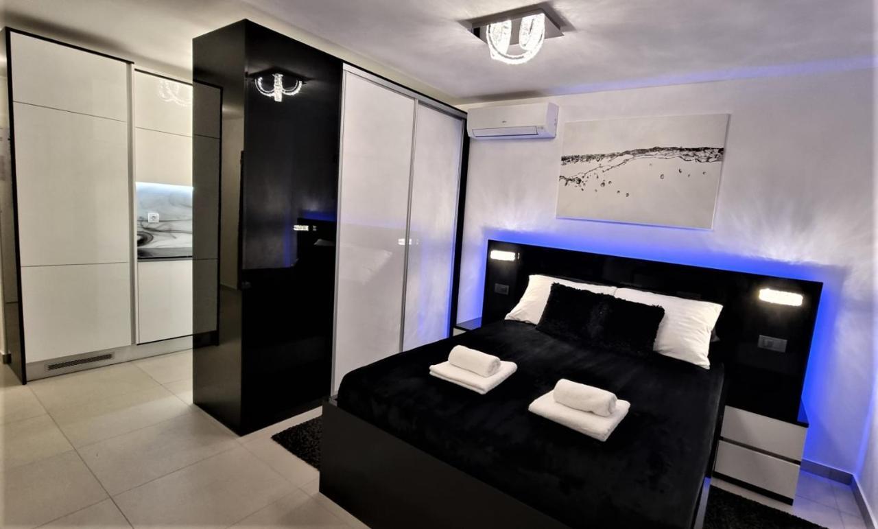 Bartol Luxury Apartments Krk Croatia, With Own Hot Tub - Whirlpool Krk Town Dış mekan fotoğraf