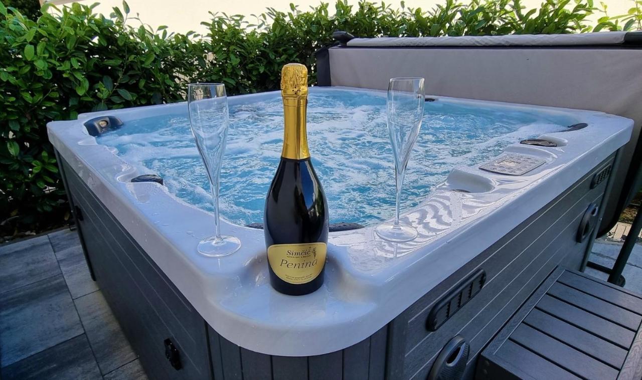 Bartol Luxury Apartments Krk Croatia, With Own Hot Tub - Whirlpool Krk Town Dış mekan fotoğraf
