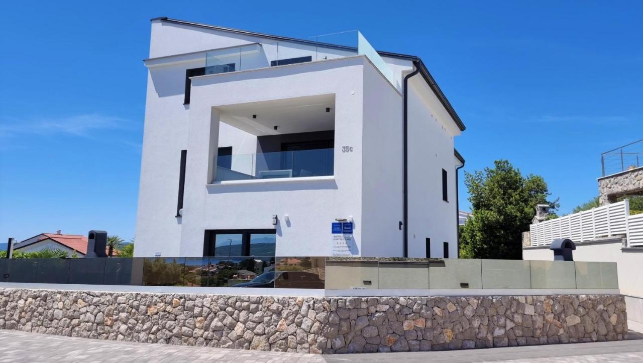 Bartol Luxury Apartments Krk Croatia, With Own Hot Tub - Whirlpool Krk Town Dış mekan fotoğraf