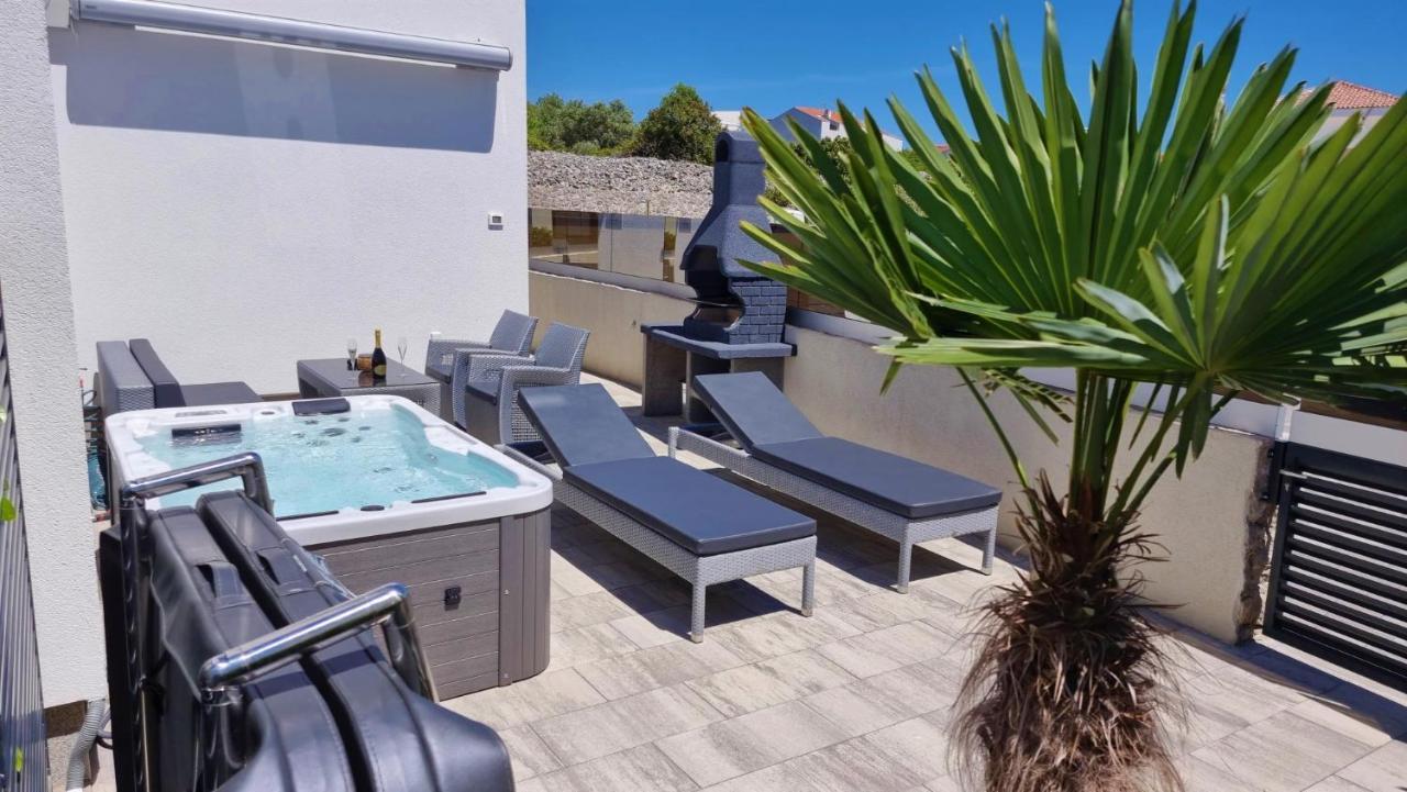 Bartol Luxury Apartments Krk Croatia, With Own Hot Tub - Whirlpool Krk Town Dış mekan fotoğraf