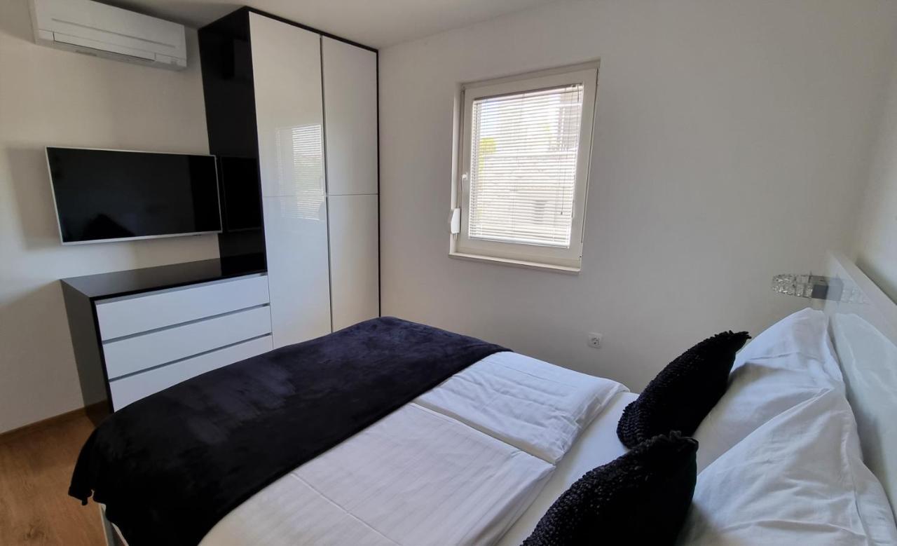 Bartol Luxury Apartments Krk Croatia, With Own Hot Tub - Whirlpool Krk Town Dış mekan fotoğraf